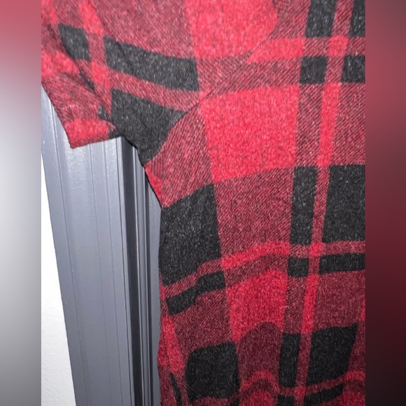 NWOT—24/7 Red Buffalo Plaid Flawless Tee—3X - Picture 3 of 8